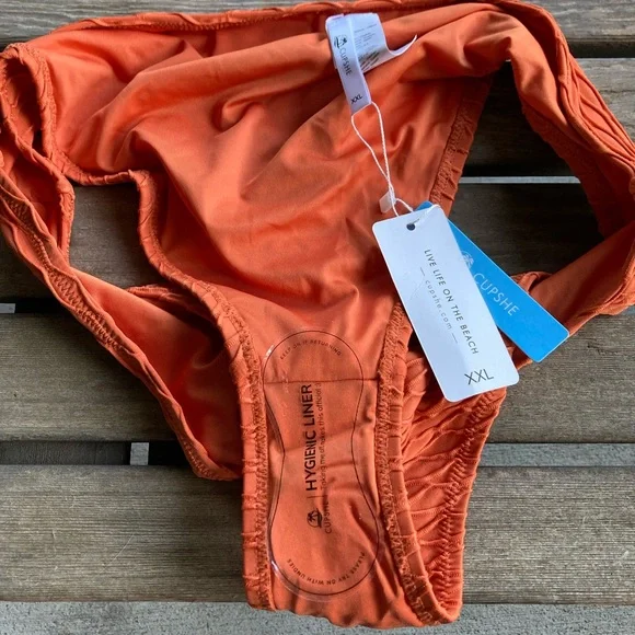 Cupshe dark orange textured bikini bottom XXL New with tags - Picture 3 of 5